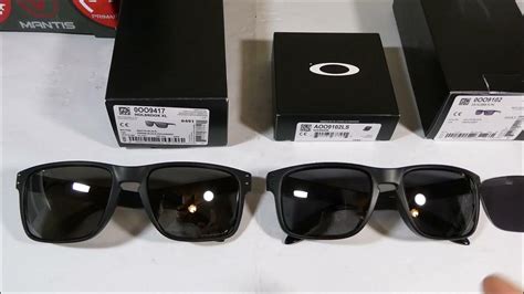 oakley black iridium lenses|oakley black iridium vs polarized.